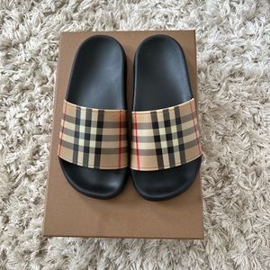 Womens Burberry Slides